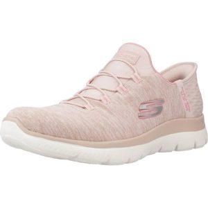 Damskie SUMMITS DAZZLING HAZE Slip-On Różowy. Czerwone buty sportowe Skechers, bez wzorów, z materiału, bez zapięcia. Za 259,99 zł.