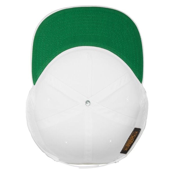Czapka Flexfit Classique 5 panel. Białe czapki FLEXFIT, bez wzorów. Za 111,50 zł.