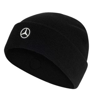 CZAPKA TYPU BEANIE MERCEDES - AMG PETRONAS FORMULA ONE TEAM MECHANICS. Białe czapki ADIDAS, bez wzorów, z dzianiny, sportowe. Za 149,00 zł.
