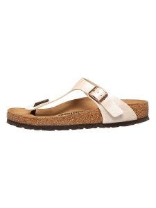Birkenstock Japonki "Gizeh" w kolorze kremowym rozmiar: 36. Brązowe klapki Birkenstock, bez wzorów, z otwartym noskiem, bez obcasa. Za 375,55 zł.