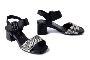 RIEKER REMONTE D1K51-03 black combination, sandały damskie. Czarne sandały Rieker Remonte, bez wzorów, bez obcasa, na obcasie, bez zapięcia. Za 258,93 zł.