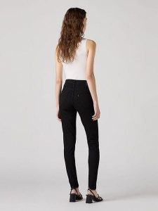 Levi's Dżinsy "310" - Skinny fit - w kolorze czarnym rozmiar: W28/L32. Czarne jeansy Levi's®, z aplikacjami. Za 204,45 zł.