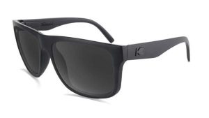 Okulary przeciwsłoneczne dla dorosłych - kategoria 3 z polaryzacją - Black on. Czarne okulary przeciwsłoneczne KNOCKAROUND. Za 152,15 zł.
