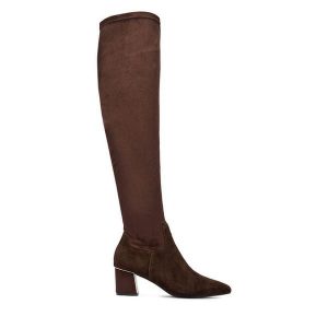 Kozaki Lasocki. Brązowe kozaki Lasocki, bez wzorów, bez obcasa, na słupku, bez zapięcia. Za 299,99 zł.