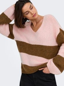 JDY Sweter w kolorze jasnobrązowo-jasnoróżowym rozmiar: XL. Różowe swetry oversize JDY, xl, bez wzorów, bez ramiączek. Za 129,95 zł.