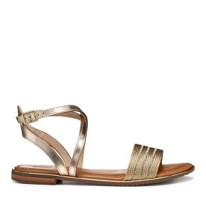 Sandały Geox. Żółte sandały Geox, bez wzorów, bez obcasa, na płaskiej podeszwie, bez zapięcia. Za 399,99 zł.