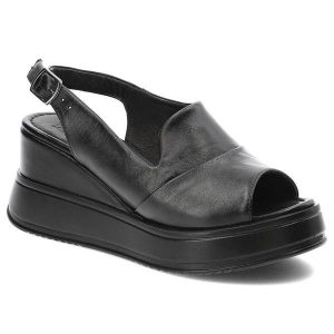 Czarne Sandały Artiker Skórzane Buty Damskie. Czarne sandały ARTIKER, bez wzorów, ze skóry, bez obcasa, na koturnie, bez zapięcia. Za 279,00 zł.