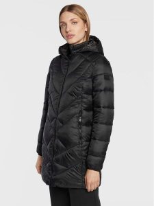 CMP Płaszcz zimowy 32K3036 Czarny Regular Fit. Czarne kurtki CMP, na zimę, bez wzorów, z syntetyku, bez kaptura. Za 349,99 zł.