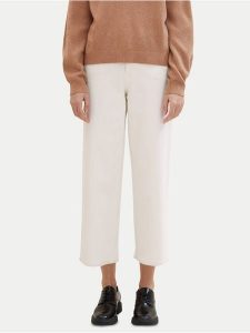 Tom Tailor Jeansy 1040811 Écru Relaxed Fit. Jeansy Tom Tailor, bez wzorów, z bawełny. Za 329,99 zł.