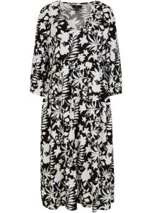 Sukienka midi z lejącej wiskozy. Czarne sukienki bonprix, bez wzorów, z wiskozy, bez kołnierzyka, bez ramiączek, midi. Za 129,99 zł.