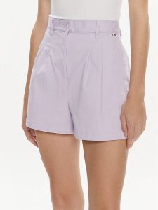 Tommy Jeans Szorty materiałowe Claire DW0DW17775 Fioletowy Regular Fit. Fioletowe szorty Tommy Jeans, bez wzorów, z bawełny. Za 219,99 zł.