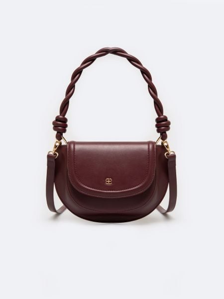 Torebka damska do ręki z dodatkowym paskiem bordowa Francisa 604. Czerwone torebki klasyczne Big Star, bez wzorów, do ręki, bez dodatków. Za 179,99 zł.