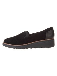 Clarks Skórzane czółenka "Sharon Dolly" w kolorze czarnym na koturnie rozmiar: 38. Czarne czółenka Clarks, bez wzorów, bez obcasa, na koturnie, bez zapięcia. Za 224,95 zł.