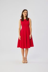 Czerwona Midi Sukienka Rozkloszowana bez Rękawów. Czerwone sukienki MOE, l, bez wzorów, z elastanu, bez kołnierzyka, bez ramiączek, midi, rozkloszowane. Za 345,90 zł.
