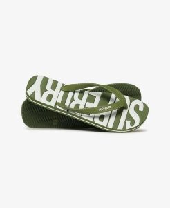 Superdry Core Logo Japonki z gumy, lekkie – Olive Khaki/Optic. Zielone klapki Superdry, bez wzorów, z gumy, bez obcasa. Za 152,60 zł.
