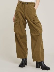 G-Star Bojówki w kolorze khaki rozmiar: W31/L34. Brązowe spodnie z wysokim stanem G-Star, bez wzorów, z bawełny, z podwyższonym stanem. Za 333,81 zł.