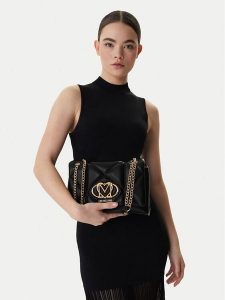 LOVE MOSCHINO Torebka JC4041PP1OLC0000 Czarny. Czarne torebki klasyczne LOVE MOSCHINO, bez wzorów, ze skóry, bez dodatków. Za 685,99 zł.