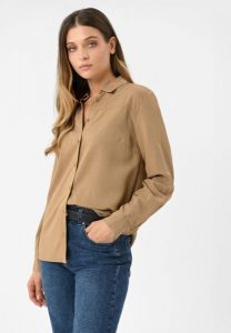 Beżowa koszula z lyocellem K-AKRE. Brązowe koszule Volcano, s, bez wzorów, z lyocellu, bez kołnierzyka, bez ramiączek. Za 129,99 zł.