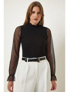 Happiness Istanbul Koszulka w kolorze czarnym rozmiar: 38. Czarne bluzki Happiness Istanbul, bez wzorów, bez kołnierzyka, bez ramiączek. Za 73,99 zł.