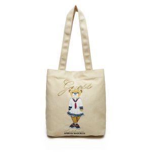 Torebka Guess. Torebki klasyczne Guess, z aplikacjami, bez dodatków. Za 169,99 zł.