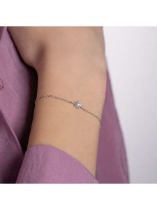 L'atelier précieux Srebrna bransoletka z cyrkonią rozmiar: onesize. Szare bransoletki l'Atelier precieux, z cyrkonią, srebrne. Za 100,99 zł.