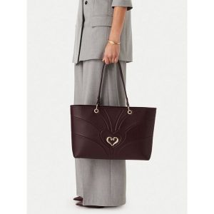 Torebka Eva Minge. Czerwone shopper bag Eva Minge, bez wzorów, bez dodatków. Za 299,99 zł.