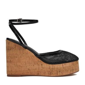 Sandały Badura. Czarne sandały Badura, bez wzorów, bez obcasa, na koturnie, bez zapięcia. Za 249,99 zł.