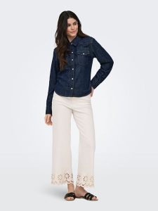 ONLY Dżinsy - Comfort fit - w kolorze kremowym rozmiar: S/L32. Brązowe jeansy ONLY, bez wzorów, z podwyższonym stanem. Za 131,12 zł.