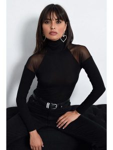 Cool and sexy Koszulka w kolorze czarnym rozmiar: L. Czarne bluzki Cool and sexy, l, bez wzorów, bez kołnierzyka, bez ramiączek. Za 65,85 zł.