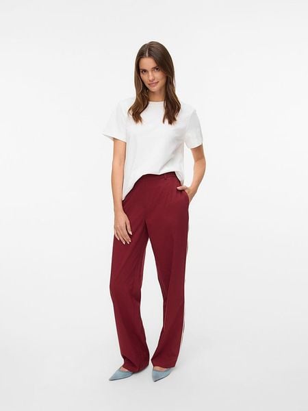 Vero Moda Spodnie w kolorze bordowym rozmiar: 38/L32. Czerwone sukienki Vero Moda, na co dzień, l, bez wzorów, bez kołnierzyka, bez ramiączek, midi, proste. Za 96,14 zł.