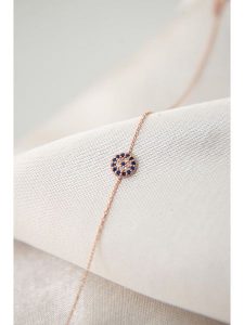 Lodie Silver Srebrna bransoletka z elementem ozdobnym rozmiar: onesize. Szare bransoletki Lodie Silver, z cyrkonią, srebrne. Za 30,99 zł.