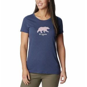 Koszulka Damska Columbia Daisy Days SS Graphic T-Shirt. Niebieskie bluzki Columbia, xs, bez wzorów, bez kołnierzyka, bez ramiączek. Za 109,99 zł.