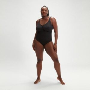 Strój kąpielowy jednoczęściowy damski na basen Speedo Aquanite. Czarne stroje jednoczęściowe Speedo, bez wzorów. Za 311,20 zł.