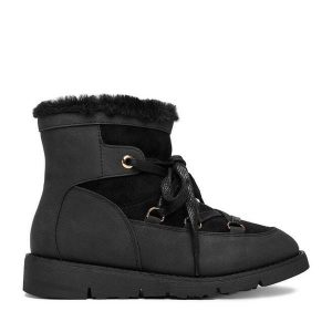 Śniegowce DeeZee. Czarne buty zimowe DeeZee, bez obcasa, bez zapięcia. Za 219,99 zł.