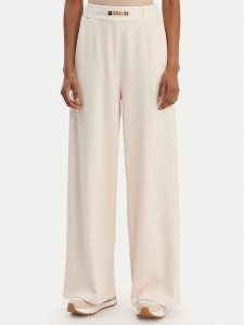 Liu Jo Sport Spodnie dresowe TA6026 JS182 Różowy Relaxed Fit. Czerwone spodnie dresowe Liu Jo Sport, xs, bez wzorów, z dresówki. Za 364,99 zł.