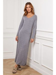 Joséfine Sukienka dzianinowa "Dovel" w kolorze szarym rozmiar: S. Szare sukienki Joséfine, s, bez wzorów, z dzianiny, bez kołnierzyka, bez ramiączek, maxi. Za 105,38 zł.