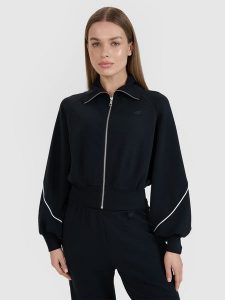4F Bluza dresowa rozpinana bez kaptura damska 4F x Anna Lewandowska - czarna XL. Czarne bluzy 4f, uniwersalny, bez wzorów, z dresówki, bez kaptura. Za 159,99 zł.