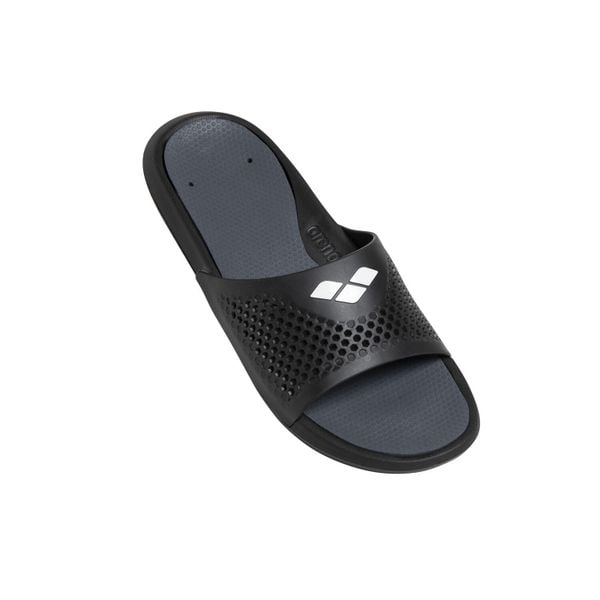 Klapki na basen Arena Bruno. Czarne klapki Arena, bez wzorów, bez obcasa. Za 87,41 zł.