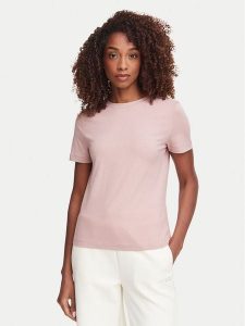 Guess T-Shirt V6RI07 J1314 Fioletowy jasny Regular Fit. Fioletowe t-shirty Guess, m, z aplikacjami, z bawełny, bez kołnierzyka, bez ramiączek. Za 154,99 zł.