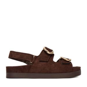 Sandały DeeZee. Brązowe sandały DeeZee, bez wzorów, bez obcasa, na płaskiej podeszwie, bez zapięcia. Za 149,99 zł.