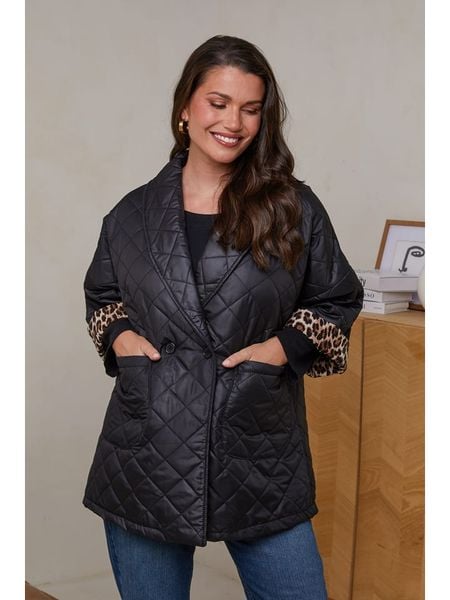 Curvy Lady Kurtka pikowana w kolorze czarnym rozmiar: 48/50. Czarne kurtki Curvy Lady, bez wzorów, bez kaptura. Za 244,22 zł.