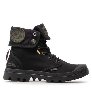 Trapery Palladium. Czarne buty zimowe Palladium, bez obcasa, bez zapięcia. Za 449,99 zł.