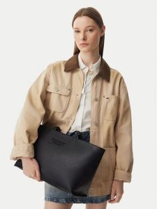 Tommy Jeans Torebka Tjw Must Tote AW0AW18772 Czarny. Czarne shopper bag Tommy Jeans, bez wzorów, z jeansu, bez dodatków. Za 409,99 zł.