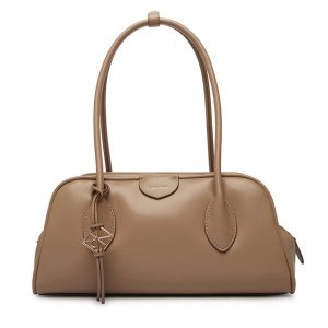 Torebka Calvin Klein. Brązowe torebki klasyczne Calvin Klein, bez wzorów, bez dodatków. Za 649,99 zł.