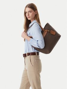 MICHAEL Michael Kors Torebka Jet Set 30S6GTVT2B Brązowy. Brązowe shopper bag MICHAEL Michael Kors, bez wzorów, ze skóry, bez dodatków. Za 760,99 zł.