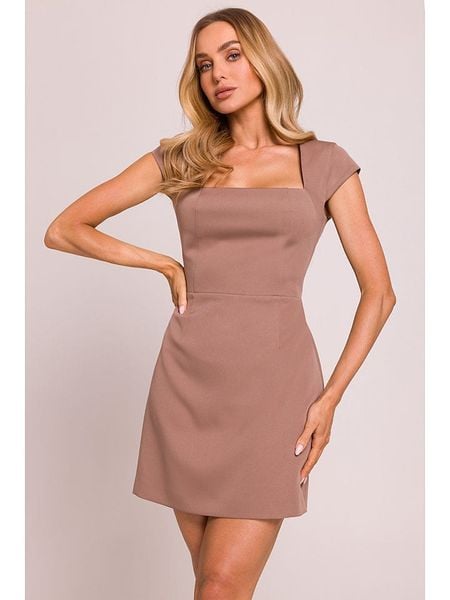 Made of emotion Sukienka w kolorze jasnobrązowym rozmiar: L. Brązowe sukienki Made Of Emotion, l, bez wzorów, bez kołnierzyka, bez ramiączek, mini. Za 216,73 zł.