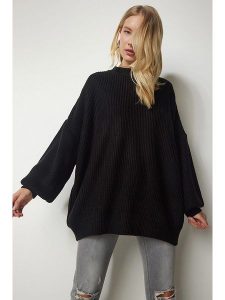 Happiness Istanbul Sweter w kolorze czarnym rozmiar: onesize. Czarne swetry oversize Happiness Istanbul, bez wzorów, ze splotem, bez ramiączek. Za 86,37 zł.