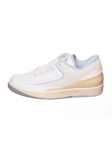 Nike Skórzane sneakersy "Jordan 2 Retro Low" ze wzorem rozmiar: 38,5. Trampki Nike, bez wzorów, z materiału, bez zapięcia. Za 592,99 zł.