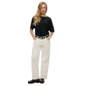 T-shirt damski z opadającymi ramionami Superdry Studios. Czarne t-shirty Superdry, bez wzorów, bez kołnierzyka, bez ramiączek. Za 113,60 zł.