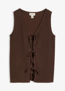 Top z materiału ze strukturą. Brązowe topy bonprix, bez wzorów, bez kołnierzyka, bez ramiączek. Za 74,99 zł.